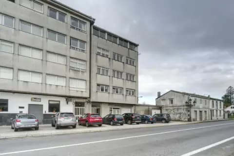 Edificio en Avenida de Camilo José Cela