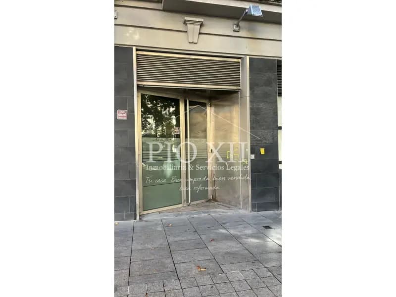 Local comercial en calle de San Fermín, 67