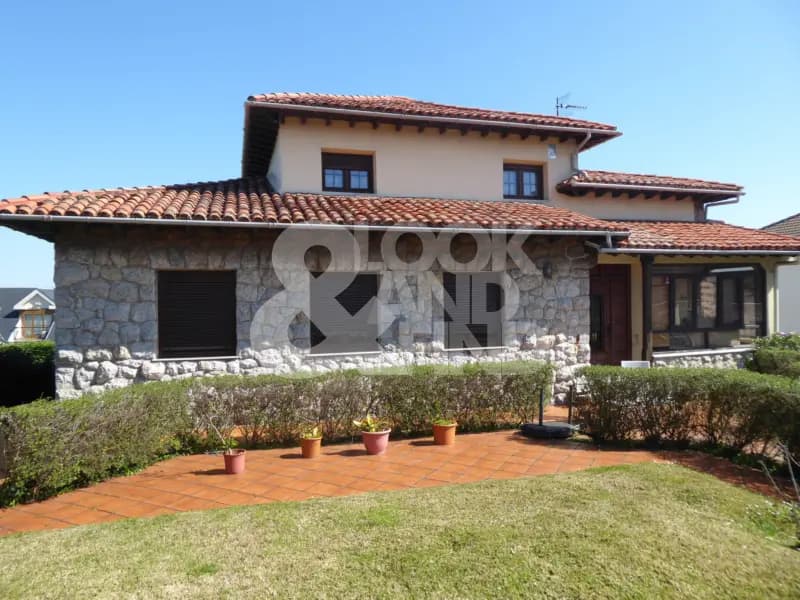 Casa en Avenida de Bilbao