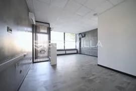 Osijek, Gornji grad/Centar, Prodaja, atraktivno uređen lokal 32 m², prizemlje, Osijek, Commercial property