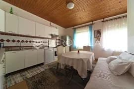 Osijek, Donji grad, prodaja kuće s dvorištem, Osijek, House