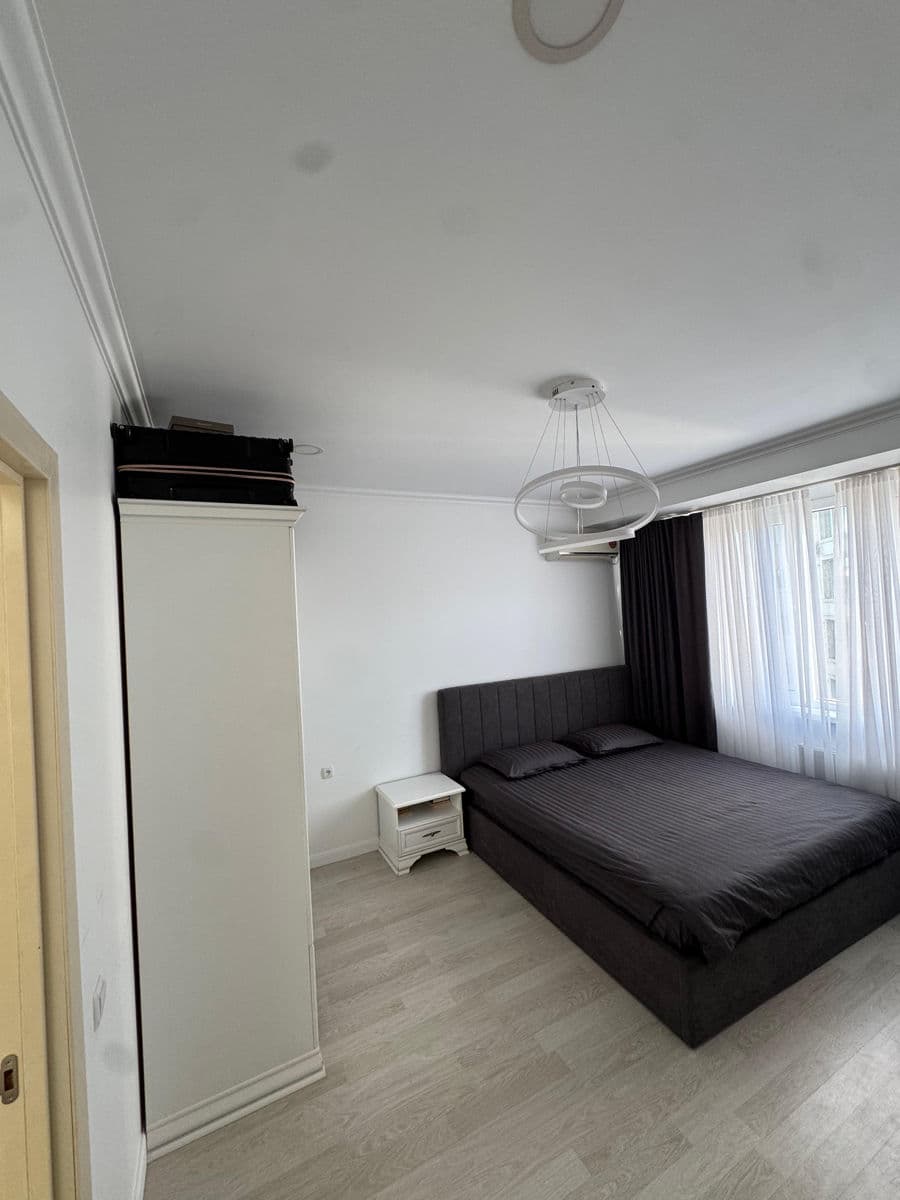 Apartament cu 2 camere, 64 m², 5 etaj