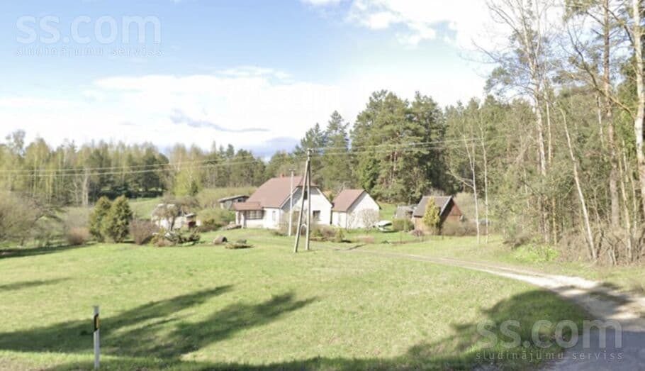 2 rooms, 120.0 m², Продаётся дом с участком у самой границы города Резекне (Verēmu pagasts), Rēzekne