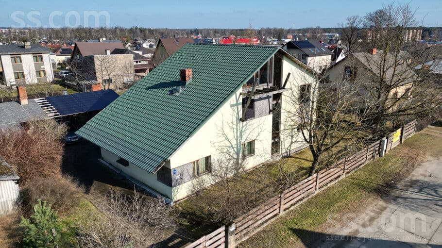 3 rooms, 11.0 m², Pārdod privātmāju ar plašu pagalmu Valmierā, Imantas ielā, klusā un droš, Valmiera