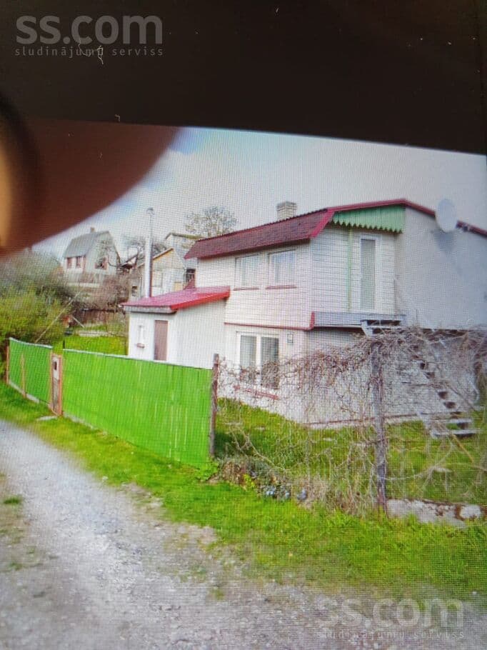 2 rooms, 48.0 m², Pārdodu māju-vasarnīcu ar visām ērtībām. Plānojums: 1.stāvs dzīvojamā is, Rēzekne