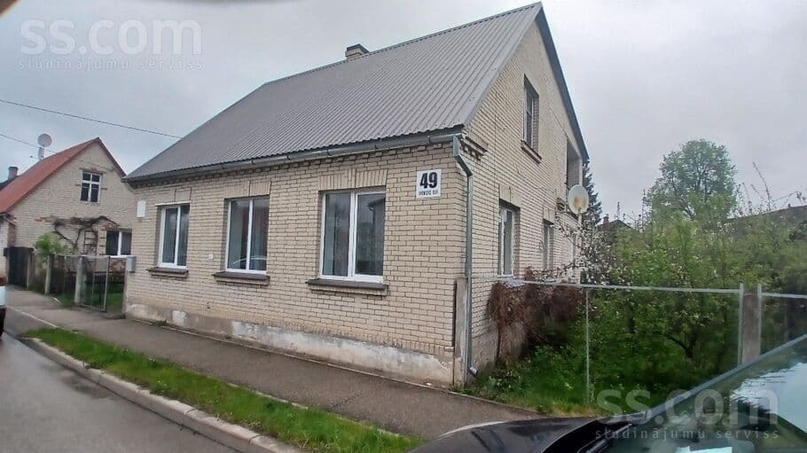 2 rooms, 534.0 m², Продается дом на Гриве , общая площадь 111 м2, 3 жилых комнаты, кухня, к, Daugavpils