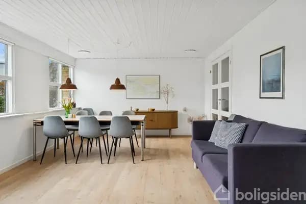 Villa i Mølholm på 209 m² beboelse med 5 værelser & 2 badeværelser