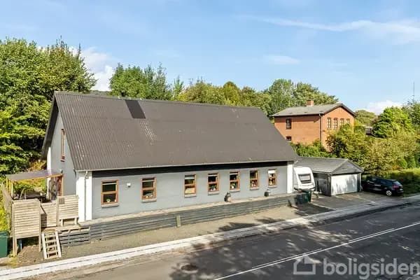 6 rooms, 226.0 m² in Stenderupvej 57, 6091, Bjert