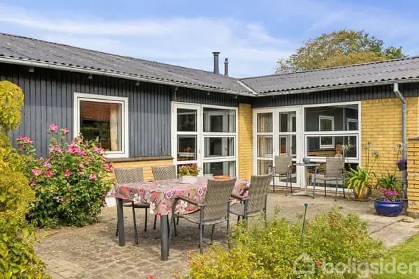 Familievenlig villa i Kærbøl med fantastisk udsigt