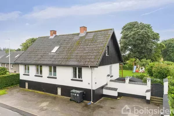 7 rooms, 180.0 m² in Grædstrupvej 35A, 8740, Brædstrup