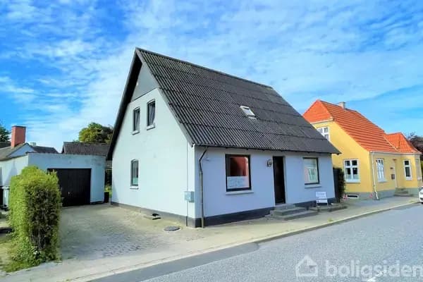 Fin villa med plads til familien!