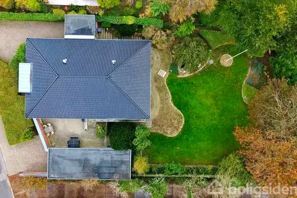 Fantastisk villa i første parket til Nørreskoven