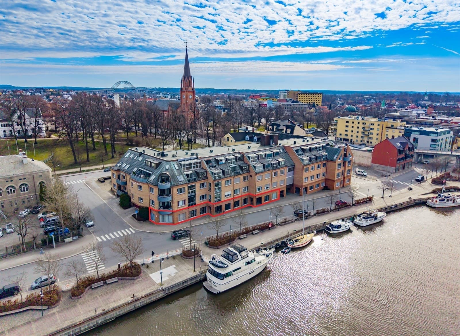 Metra Næringsmegling AS SENTRU