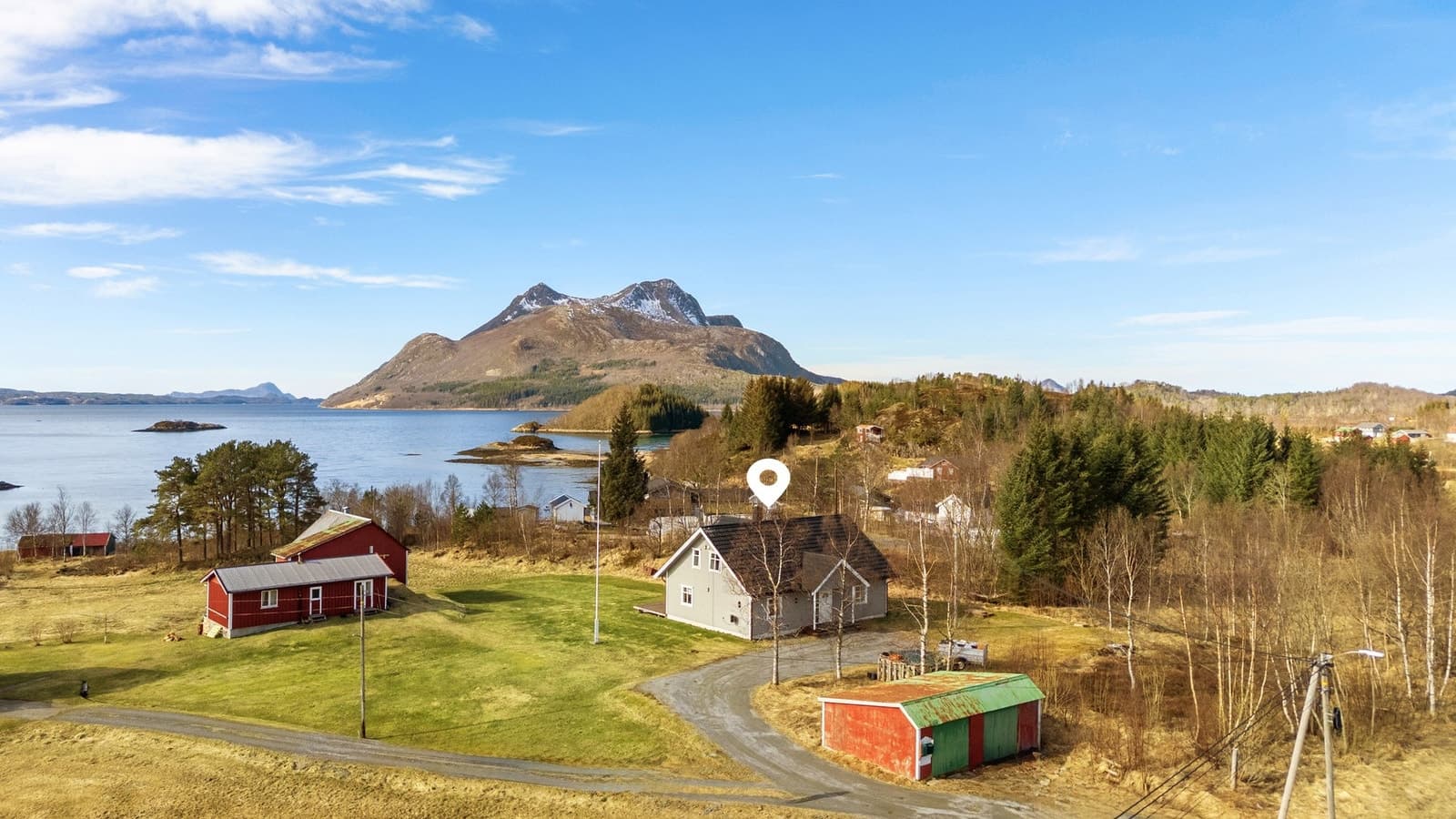 EiendomsMegler 1 Bodø Engavågen - Innholdsrik enebolig fra 2009 sentralt på Engavågen