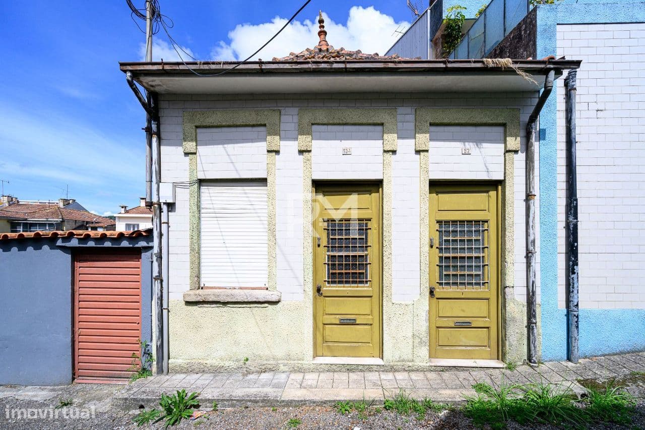 MORADIA PARA REABILITAR | CORUJEIRA, CAMPANHÃ