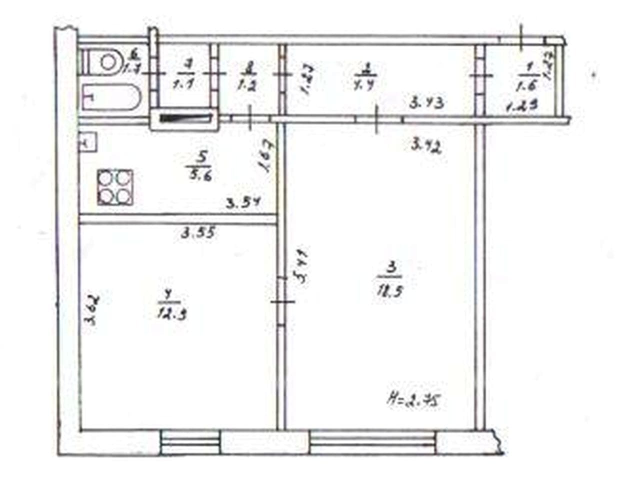 Продам 2-х кімнатну квартиру + сарай
