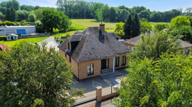 House in EREMBODEGEM