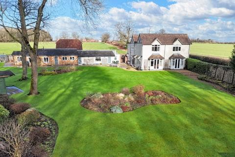 Detached house - Keepers Lane, Codsall WV8