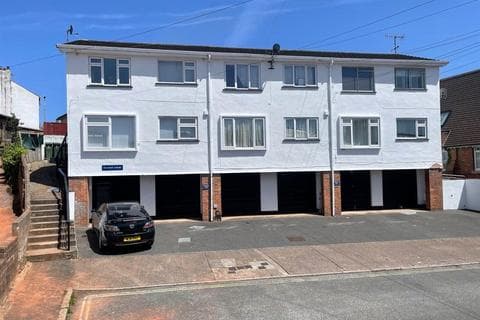 Flat - Wonford Street, Exeter EX2