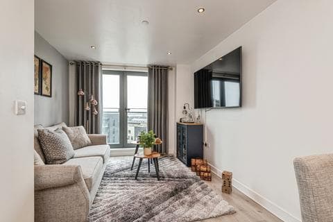 Apartment - Cross Green Lane, Leeds, LS9