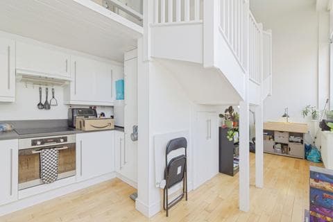 Flat - Lee Street, Leicester, Leicestershire, LE1