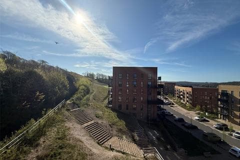 Flat - Denman Place, Brighton, East Sussex, BN1