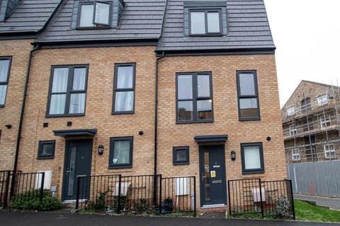 Terraced house - Pool Street, Bolton BL1