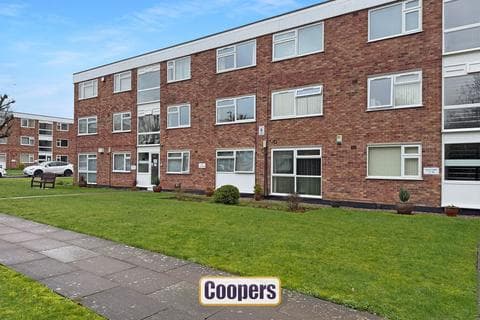 Flat - Henley Green, Coventry, CV2