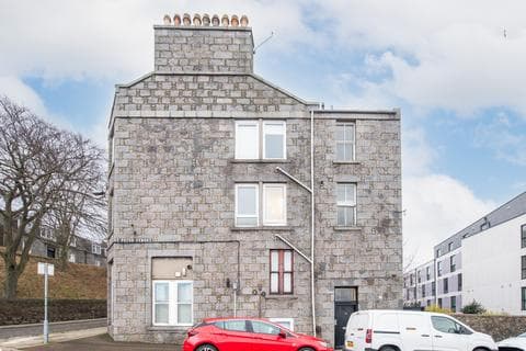 Flat - St. Peter Street, Aberdeen AB24