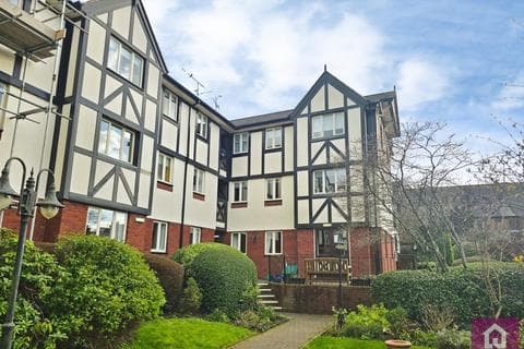 Retirement property - Queens Park House, Queens Park View, Chester, Cheshire, CH4
