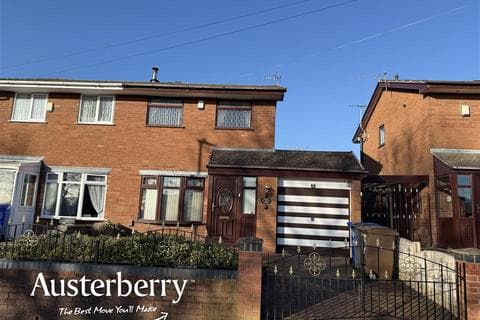 Semi-detached house - Warsill Grove, Stoke-On-Trent ST3