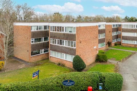Apartment - Yarningale Road, Coventry CV3