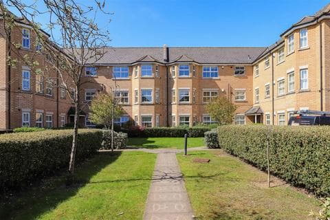 Flat - Regency Square, Cambridge CB1