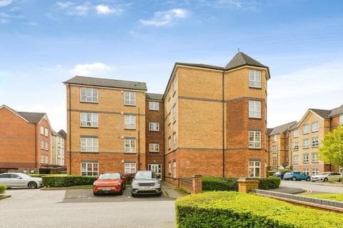 Flat - Beckets View, Northampton, Northamptonshire, NN1