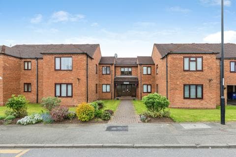 Apartment - Brentwood Gardens, Coventry