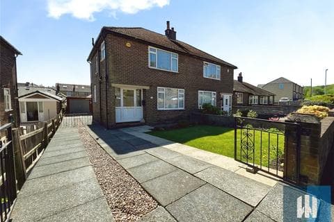 Semi-detached house - Fir Road, Paddock, Huddersfield, Kirklees, HD1