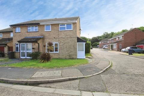 Semi-detached house - Medeswell, Orton Malborne, Peterborough, Cambridgeshire, PE2