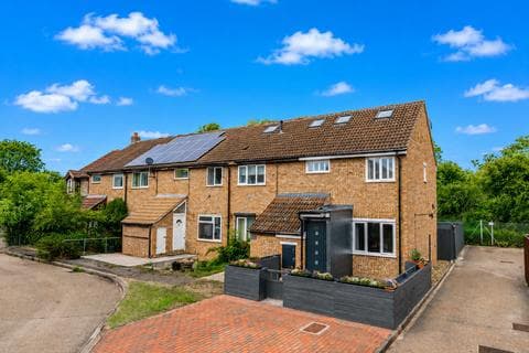 End of terrace house - Cambridge CB1