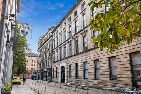 1 bedroom flat for sale