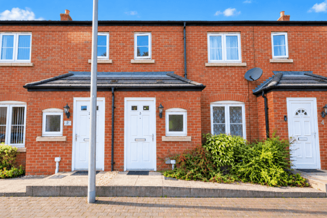3 bedroom terraced house for sale - Kilderkin Court, Smethwick, B66