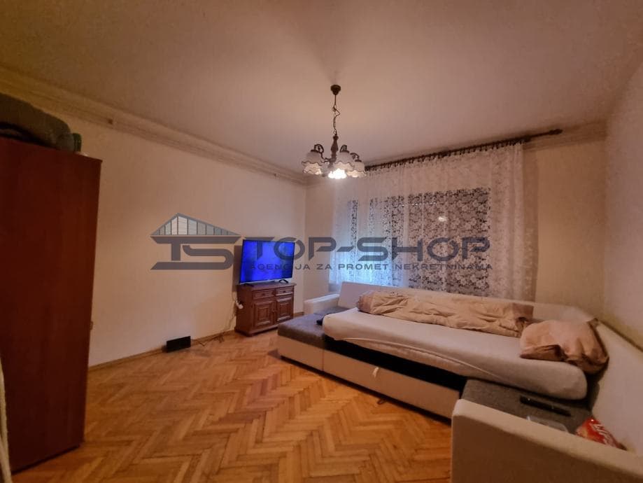 Sesvete, Sopnica, Atraktivna kuća na mirnoj lokaciji garaža+2VPM 276m2